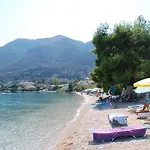Nikiana Beach Apartment *