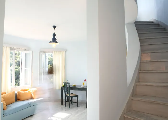 Nikiana Beach Apartment