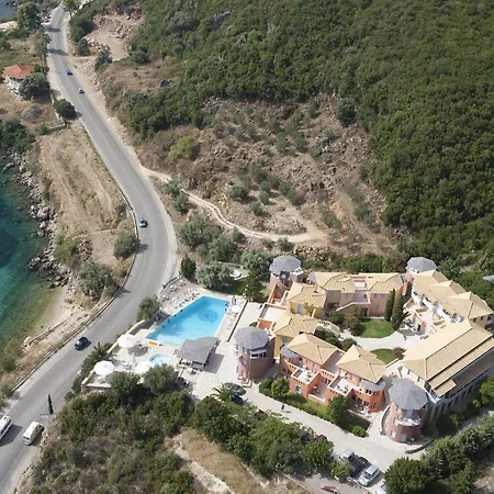 Nikiana Beach Апартамент