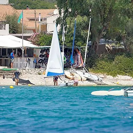 Nikiana Beach Апартамент