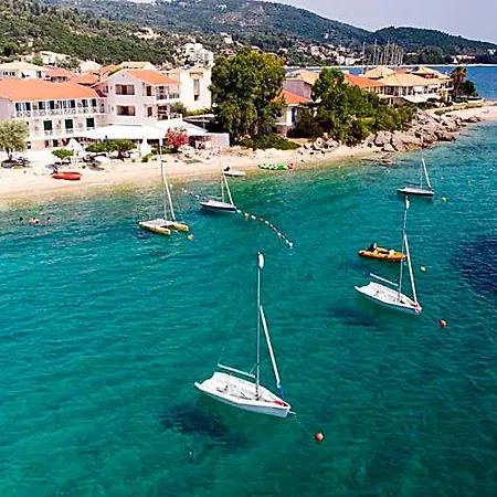 Nikiana Beach Апартамент