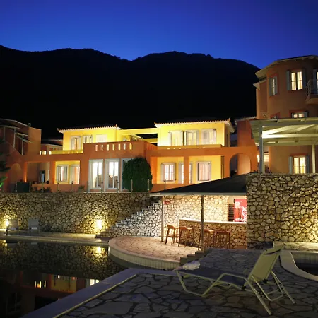Апартамент Nikiana Beach *